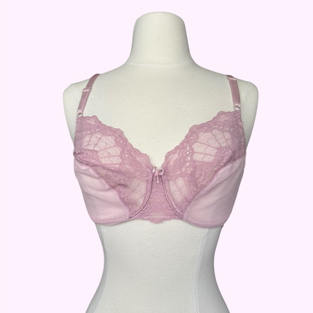 Vintage‎ Vanity Fair pink lace bra with underwire